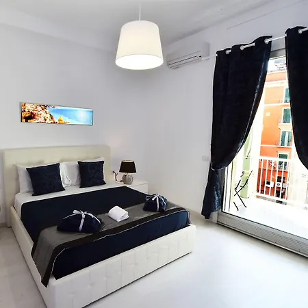 Maschio Angioino Bed and breakfast 4*