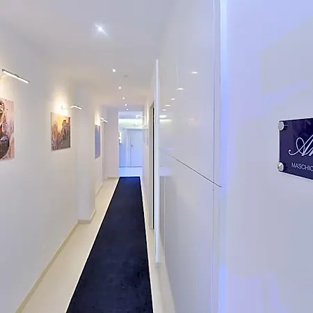 Maschio Angioino Bed & Breakfast 4*