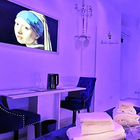Maschio Angioino 4* Naples