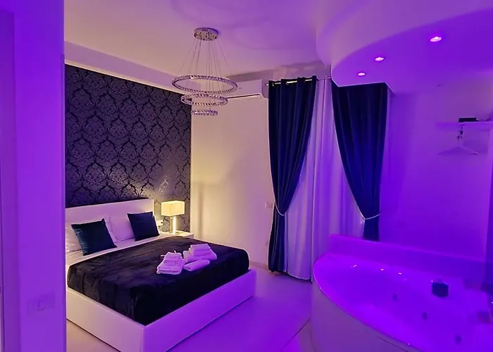 Maschio Angioino Alojamento de Acomodação e Pequeno-almoço