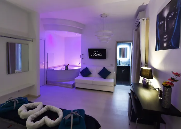 Alojamento de Acomodação e Pequeno-almoço Maschio Angioino