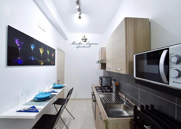 Maschio Angioino Nápoles