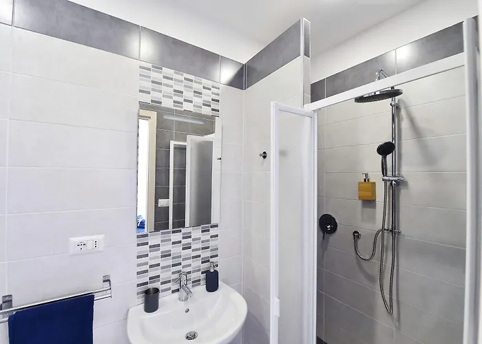 Maschio Angioino Alojamento de Acomodação e Pequeno-almoço